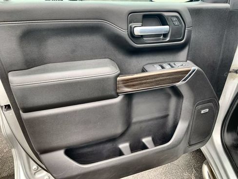 Certified 2020 Chevrolet Silverado 1500 RST AWD/4WD image 22