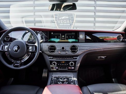 Used 2023 Rolls-Royce Ghost image 57