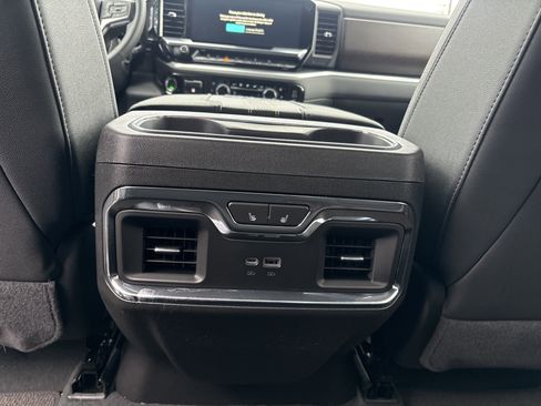 New 2026 Chevrolet Silverado 3500 High Country w/ Technology Package image 15