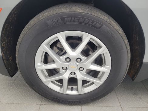 Used 2023 Chevrolet Equinox LS w/ LPO, Cargo Package FWD image 31