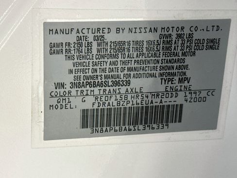 Used 2025 Nissan Kicks S FWD image 11