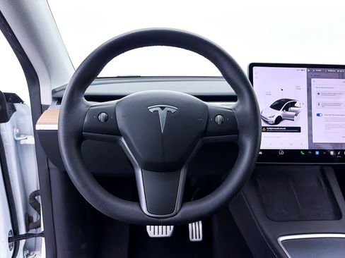 Used 2023 Tesla Model Y Performance AWD/4WD image 29