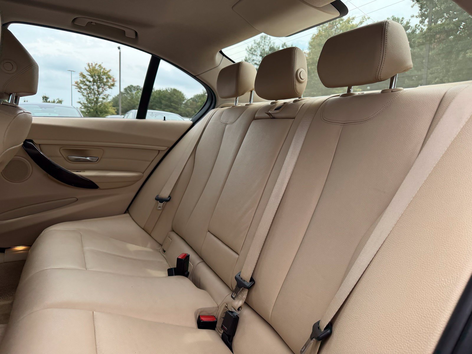 Used 2015 BMW 328i xDrive Sedan AWD/4WD image 29