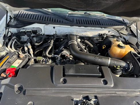 Used 2007 Ford Expedition XLT AWD/4WD image 30