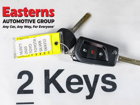 Used 2020 Toyota C-HR LE image 23