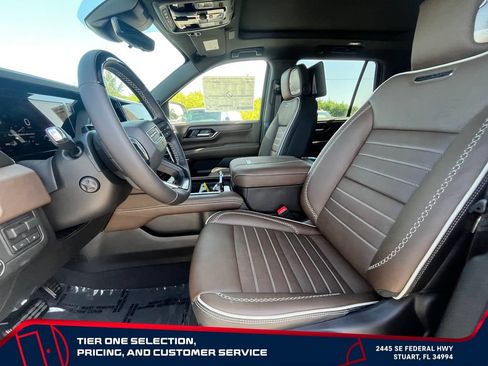 New 2026 GMC Yukon Denali Ultimate AWD/4WD image 10