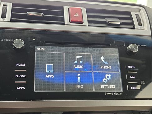 Used 2015 Subaru Outback 2.5i Premium AWD/4WD image 21