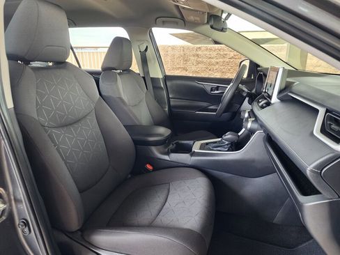 Used 2023 Toyota RAV4 XLE image 52