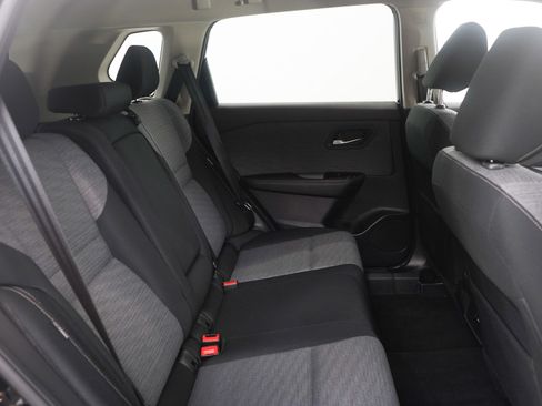 Used 2022 Nissan Rogue SV AWD/4WD image 13