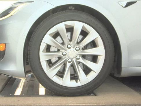 Used 2016 Tesla Model S 75 image 9