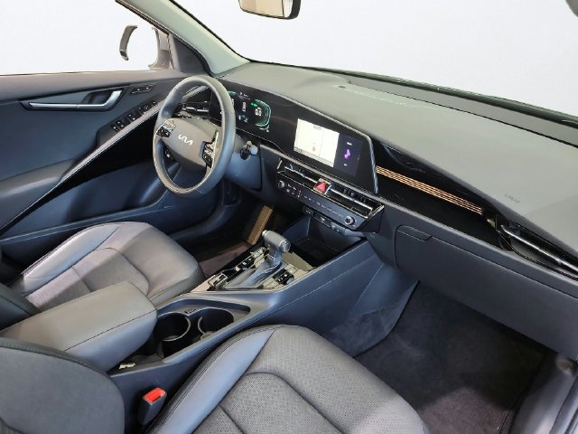 Certified 2023 Kia Niro FWD image 24