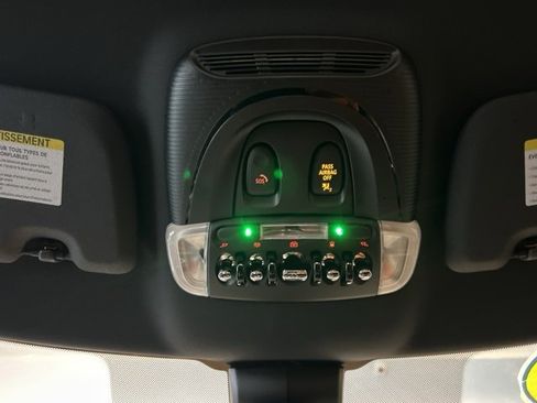 Used 2023 MINI Cooper Countryman SE w/ Storage Package image 18