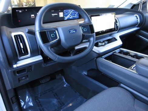 Certified 2025 Ford Expedition Max Active RWD image 13