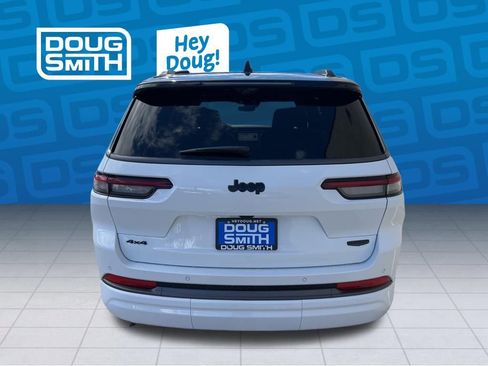 New 2026 Jeep Grand Cherokee L Summit image 5