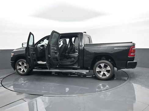 Used 2023 RAM 1500 Laramie AWD/4WD image 30
