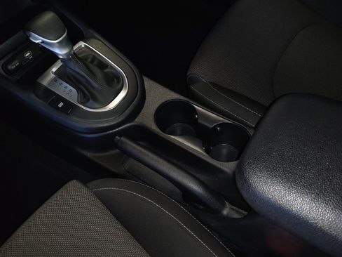 Used 2022 Kia Forte Sedan FWD image 26