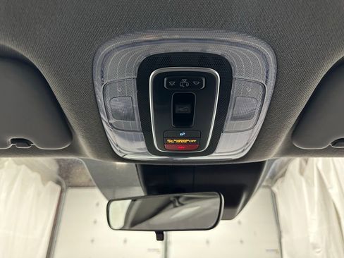 Used 2025 Hyundai Elantra SEL w/ Cargo Package image 35