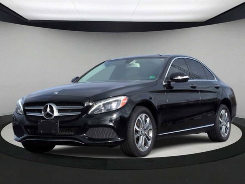 Used 2015 Mercedes-Benz C 300 4MATIC Sedan image 4