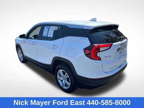 Used 2024 GMC Terrain SLE AWD/4WD image 5