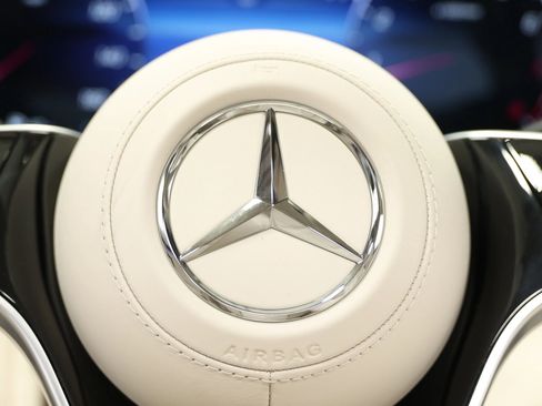 Used 2024 Mercedes-Benz Maybach S 580 S 580 4MATIC Sedan 4D image 30