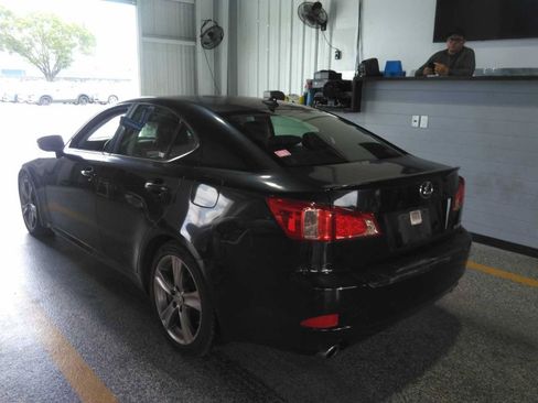 Used 2012 Lexus IS 350 w/ Premium Pkg Value Edition RWD image 4