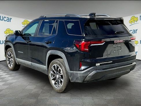 Used 2026 GMC Terrain Elevation w/ Elevation Premium Package image 4