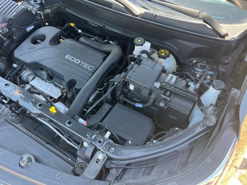 Used 2021 Chevrolet Equinox LT AWD/4WD image 41