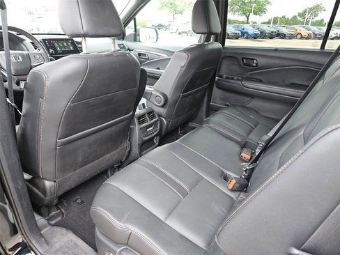 Used 2022 Honda Pilot TrailSport image 11