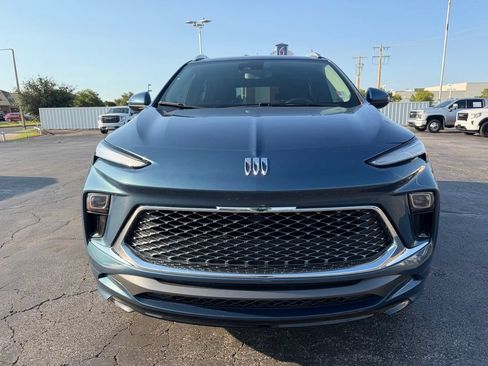 Used 2024 Buick Encore GX Avenir AWD/4WD image 9