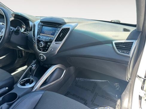 Used 2013 Hyundai Veloster w/ Style Pkg FWD image 26