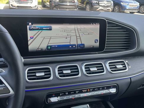 Certified 2025 Mercedes-Benz GLE 450e 4MATIC image 41