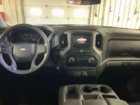 Used 2023 Chevrolet Silverado 1500 W/T w/ WT Convenience Package AWD/4WD image 17