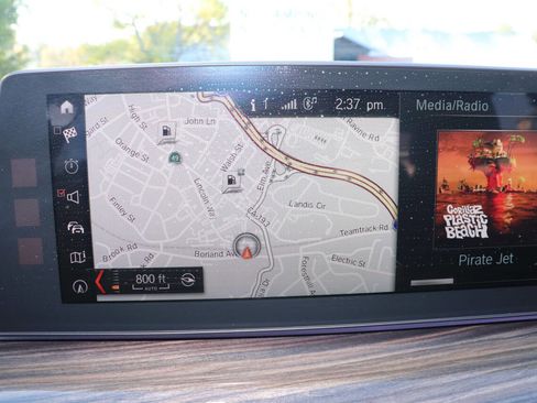 Used 2017 BMW 530i image 25