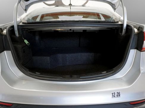 Used 2018 Ford Fusion S FWD image 9