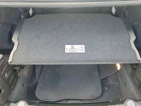 Used 2020 BMW 440i xDrive Convertible w/ M Sport Package image 12