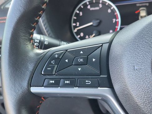 Used 2022 Nissan Sentra SR w/ Midnight Edition FWD image 14