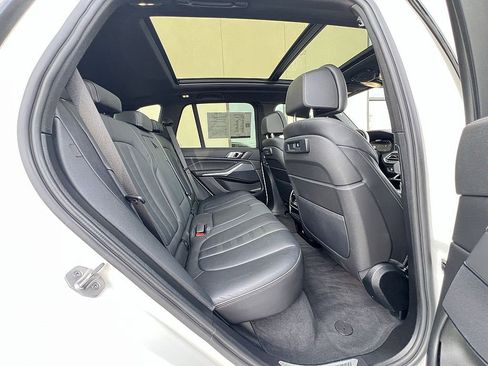 Used 2022 BMW X5 sDrive40i w/ M Sport Package image 27