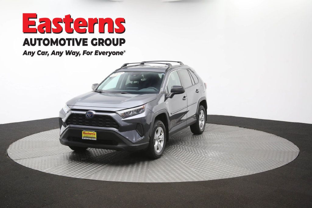 Used 2021 Toyota RAV4 LE w/ Carpet Mat Package (TMS) AWD/4WD image 57