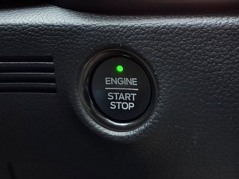 Certified 2023 Ford Ranger Lariat w/ Tremor Off-Road Package image 15