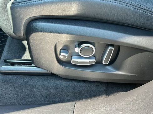 Used 2023 Jaguar F-PACE S AWD/4WD image 11