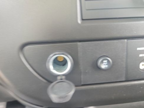 Used 2022 GMC Savana 2500 w/ Driver Convenience Package image 21