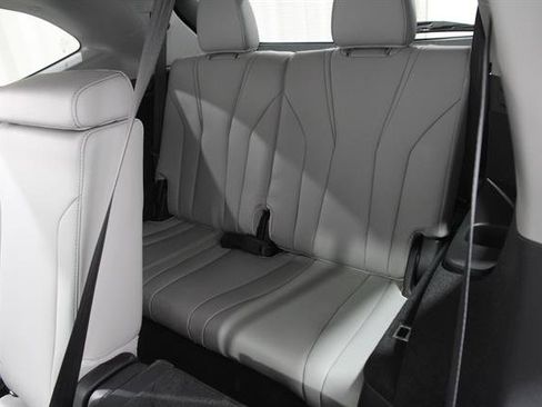 Used 2023 Acura MDX SH-AWD w/ Technology Package image 20