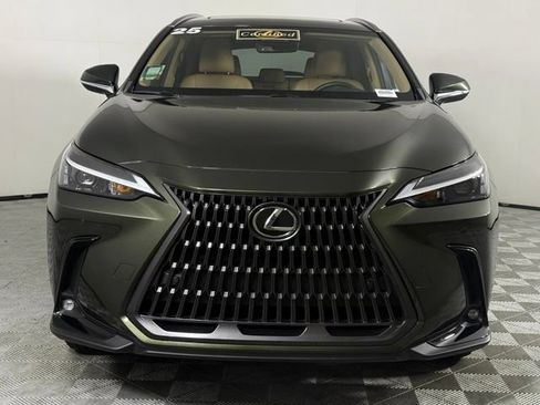 Used 2025 Lexus NX 350h AWD image 11