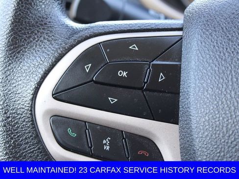 Used 2018 Jeep Cherokee Latitude image 27