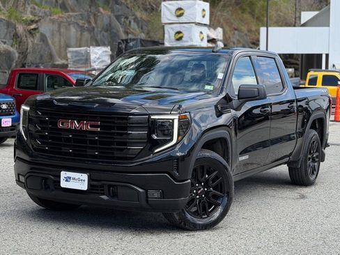 Used 2024 GMC Sierra 1500 Elevation AWD/4WD image 1
