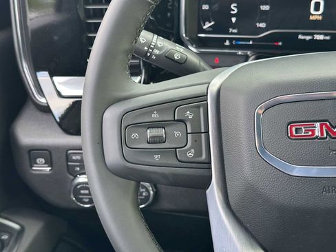 New 2025 GMC Sierra 3500 SLT w/ SLT Convenience Package image 38
