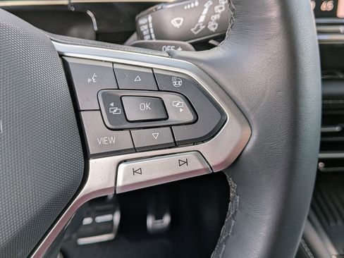 Used 2025 Volkswagen Atlas Cross Sport SEL Premium R-Line AWD/4WD image 17