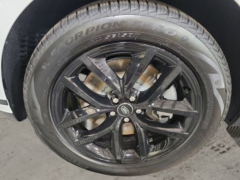 New 2026 Land Rover Range Rover Velar S image 9