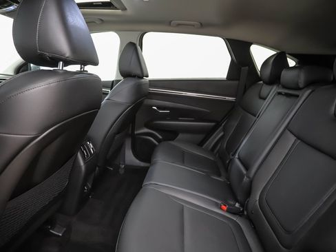 Used 2023 Hyundai Tucson SEL w/ Convenience Package AWD/4WD image 19