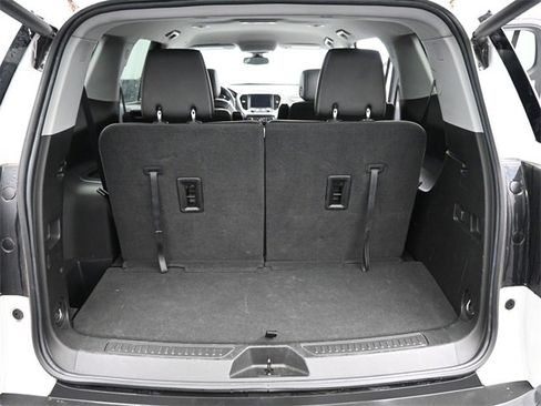 Used 2023 GMC Acadia SLT image 6